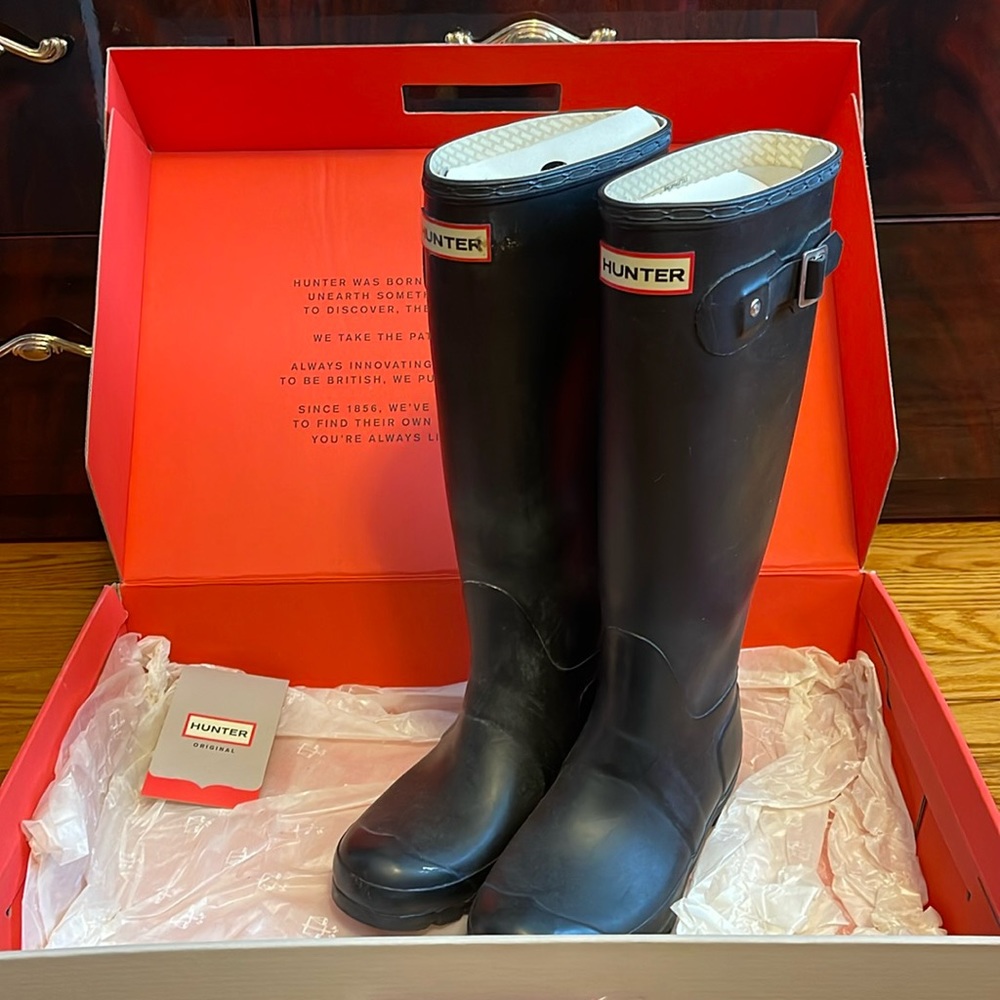 Hunter rain boots